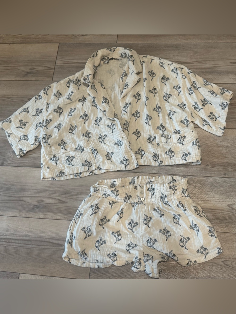 Zara Cream Floral Short-Sleeve Pajama Set